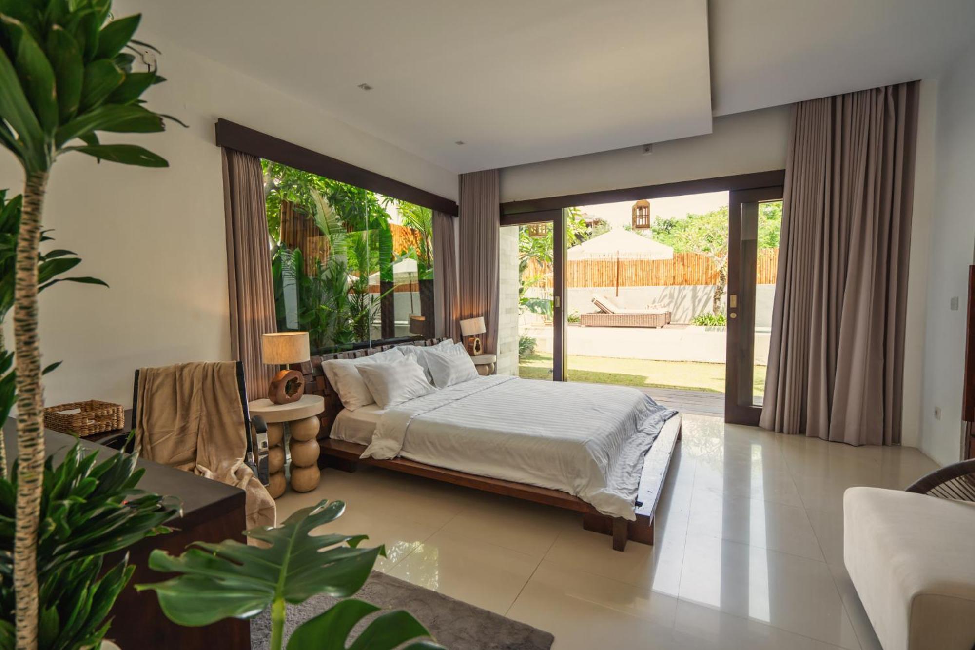Skyfall Luxury Beach Villa Нуса-Дуа Экстерьер фото