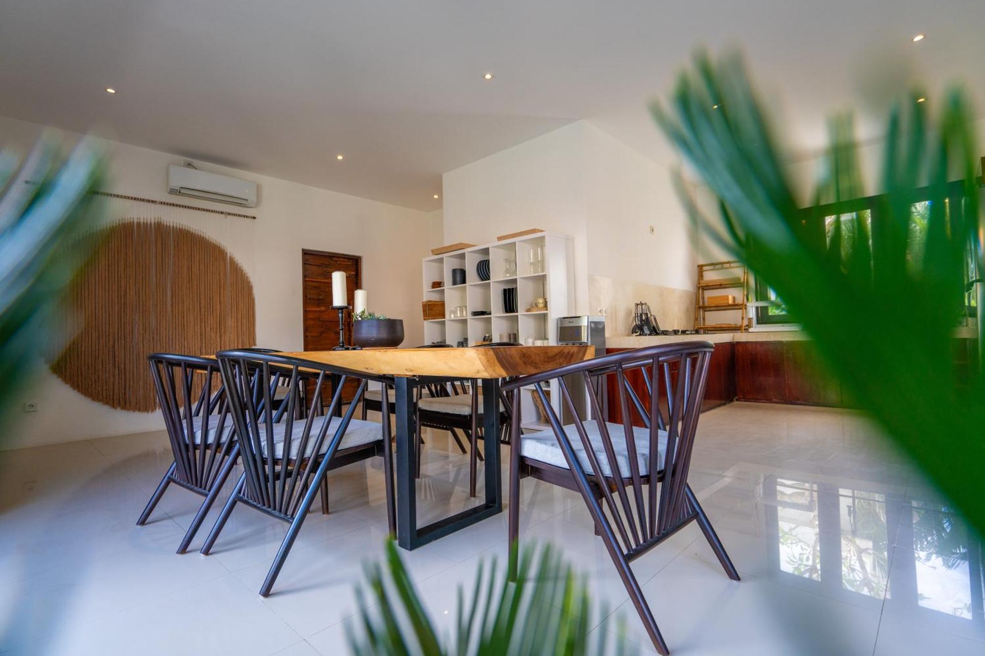 Skyfall Luxury Beach Villa Нуса-Дуа Экстерьер фото