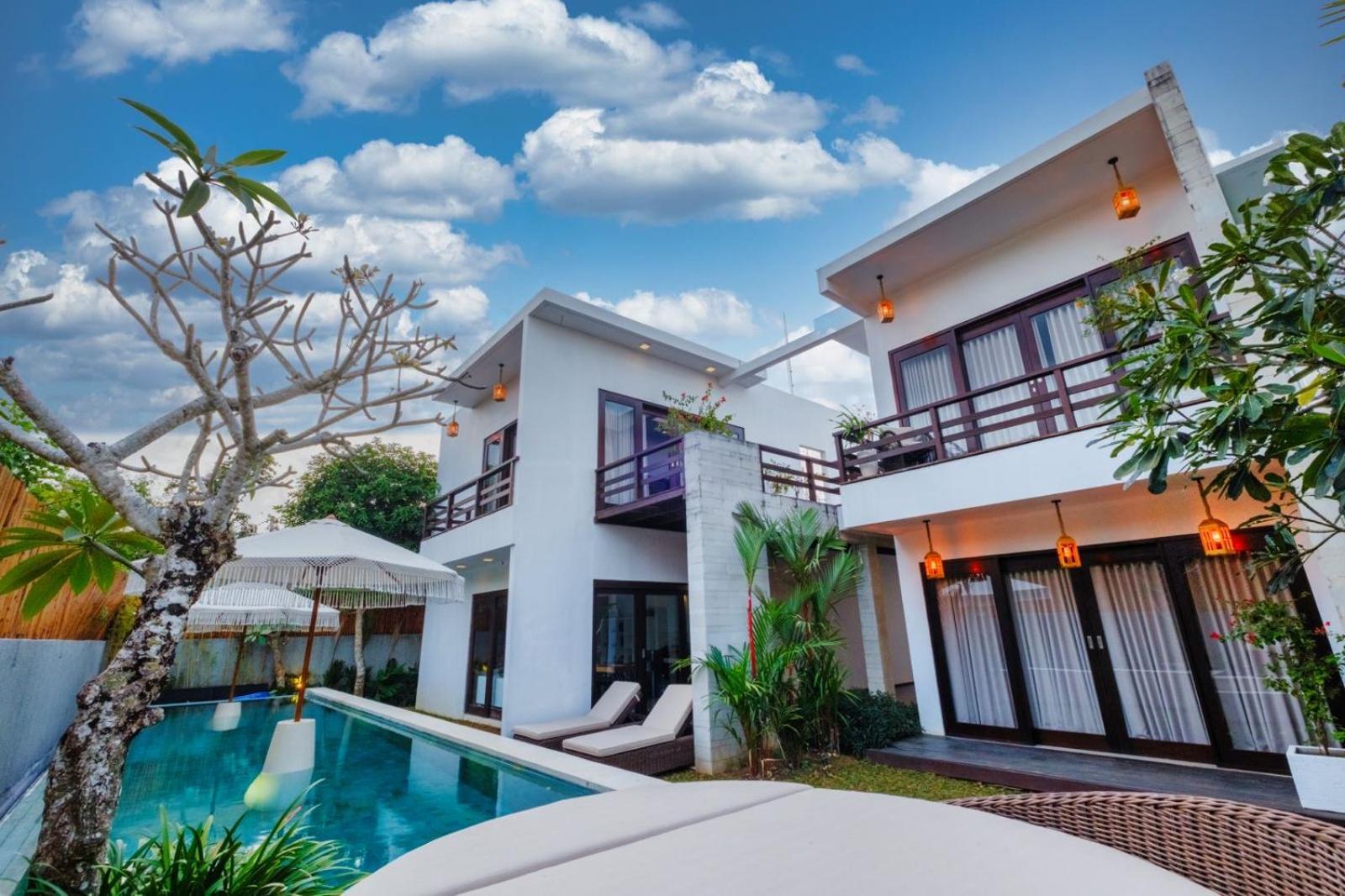 Skyfall Luxury Beach Villa Нуса-Дуа Экстерьер фото